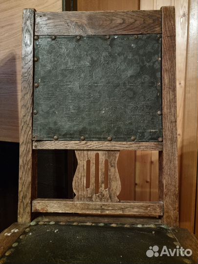 Старинный стул под реставрацию