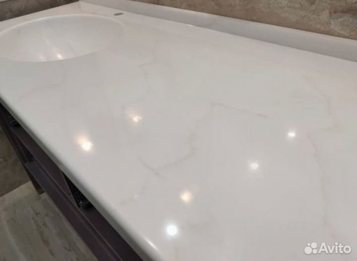 Столешница для ванной из искуственного камня