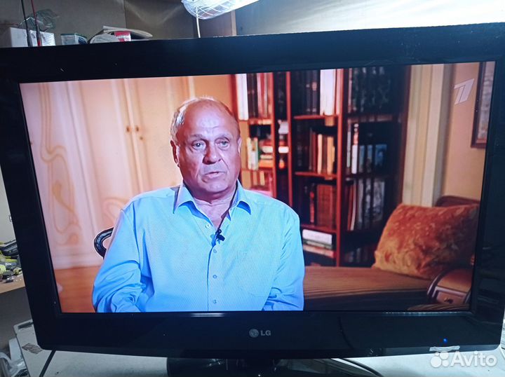 Тв LG 32