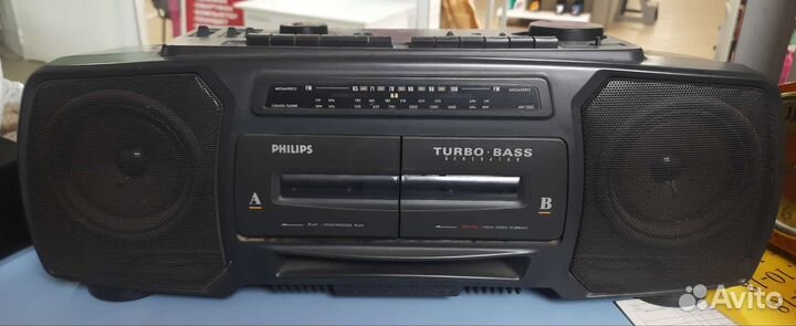 Магнитофон philips turbo bass