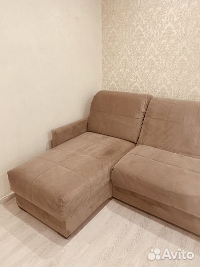 Большой угловой диван раскладной бу