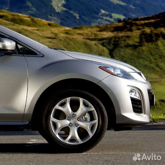 Крыло переднее правое в цвет Mazda CX7 (2006)