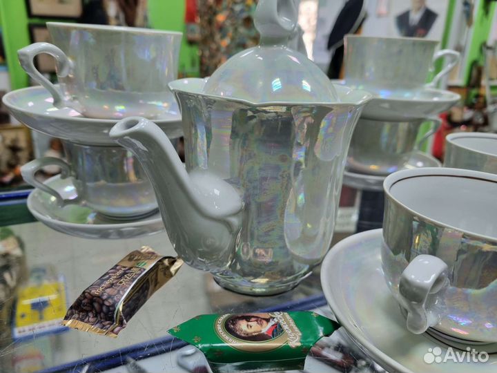 Перламутровый чайный сервиз, на 6 персон