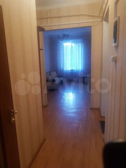 2-к. квартира, 58 м², 2/5 эт.
