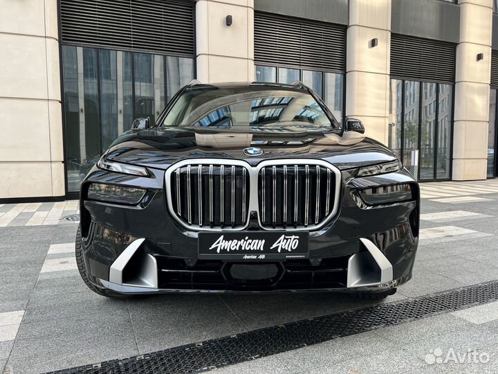 BMW X7 3.0 AT, 2023, 790 км