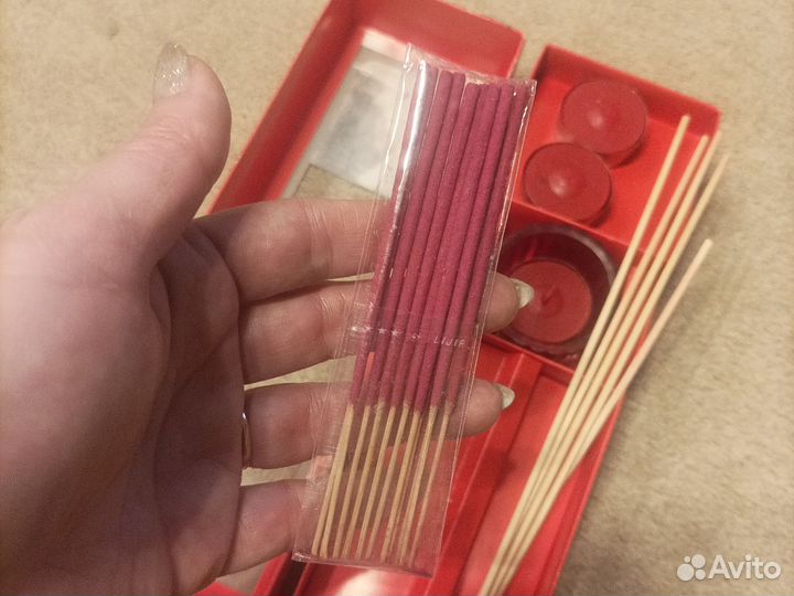 Подарочный набор свечей с благовониями