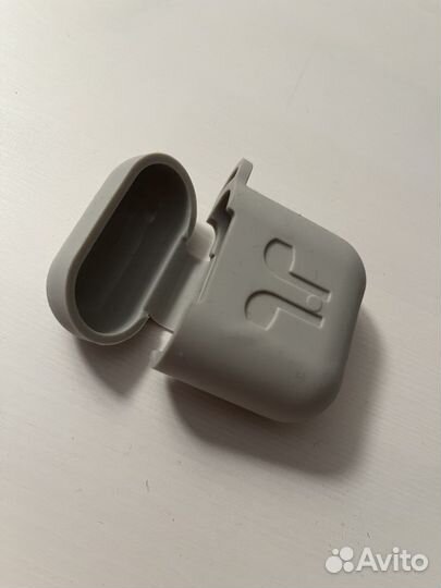 Чехол на airpods 2
