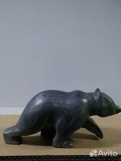 Медведь на капот яаз