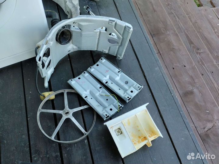 Стиральная машинка Indesit mod w 84TX EX 2001 г