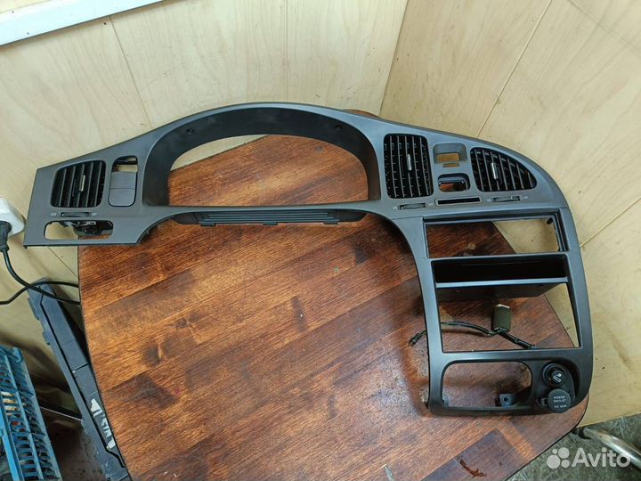 Накладка передней консоли Hyundai Elantra XD