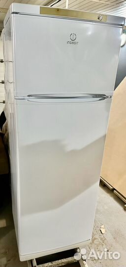 Холодильник Indesit, б/у