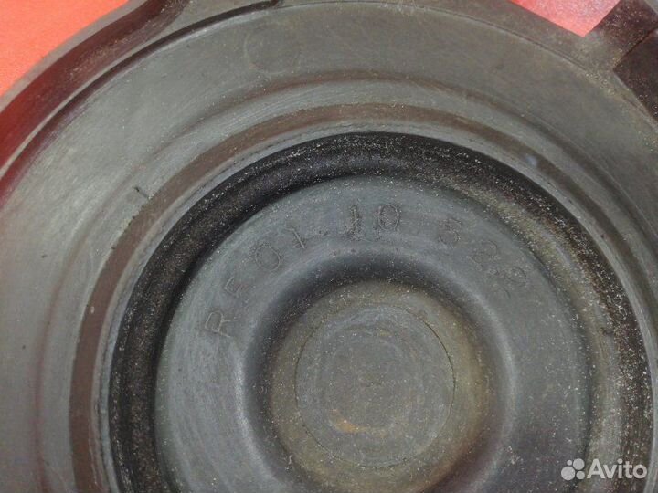 Крышка грм Mazda Bongo SE28M RF 1986