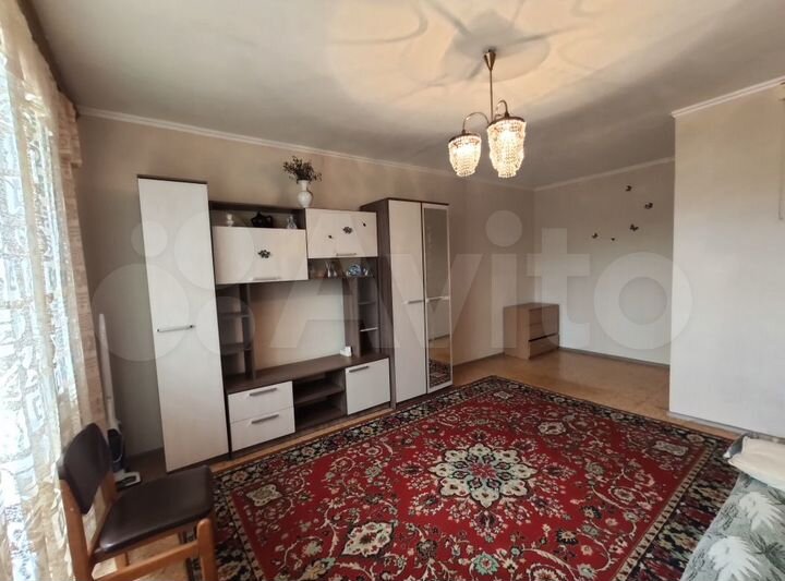 1-к. квартира, 42 м², 4/14 эт.