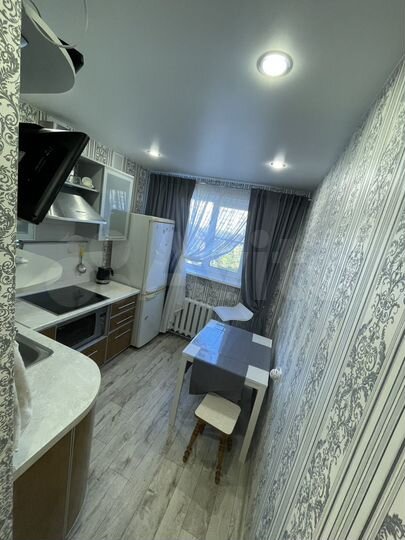 2-к. квартира, 54 м², 5/5 эт.