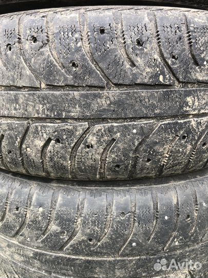 Bridgestone Blizzak VM-41 215/65 R17 50W