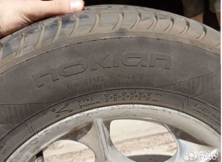 Nokian Tyres Hakka i3 205/70 R15 79T