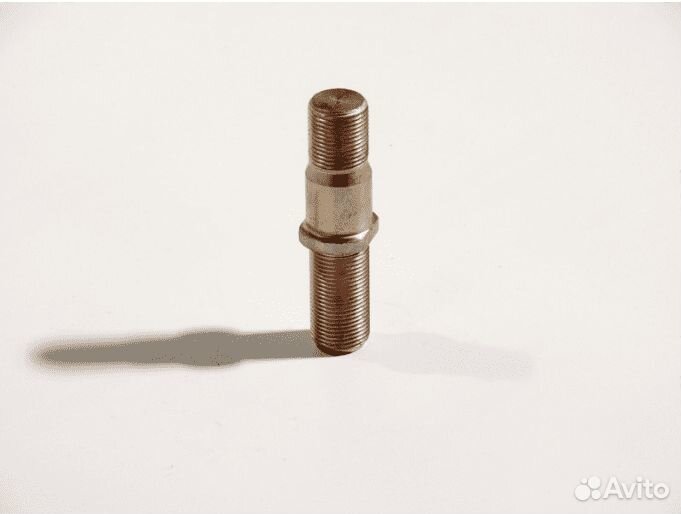 Шпилька переднего колеса cpcd50-80