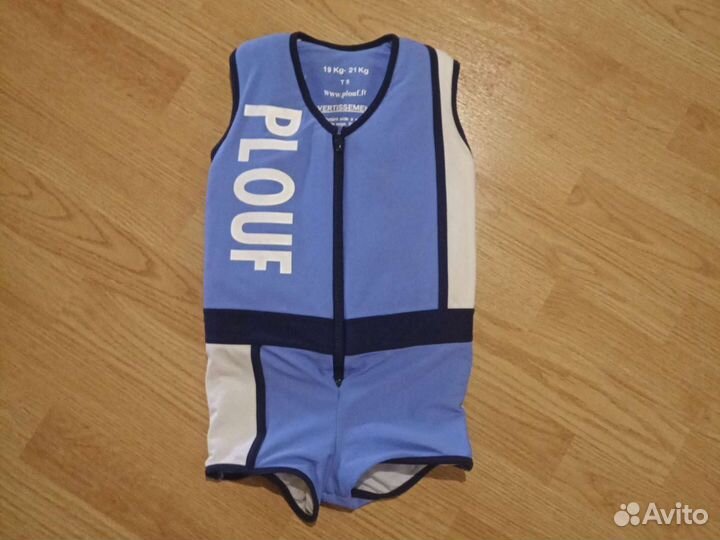 Костюм (жилет) для плавания