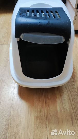 Закрытый лоток для кошек большой