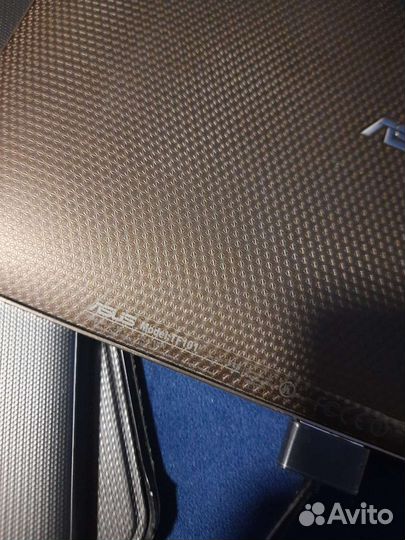 Два планшета