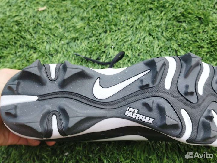 Футбольные бутсы nike Diamond