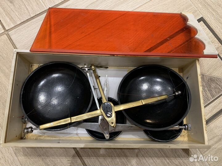 Аналитические весы