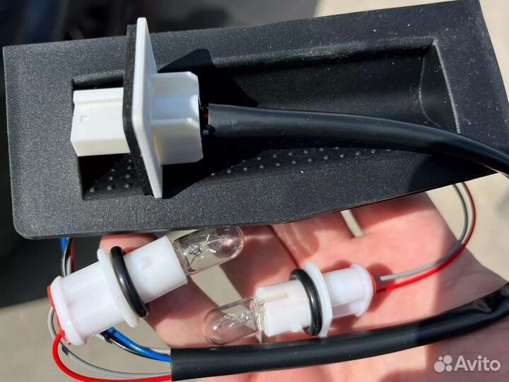 Кнопка открытия багажника опель астра н, зафира б