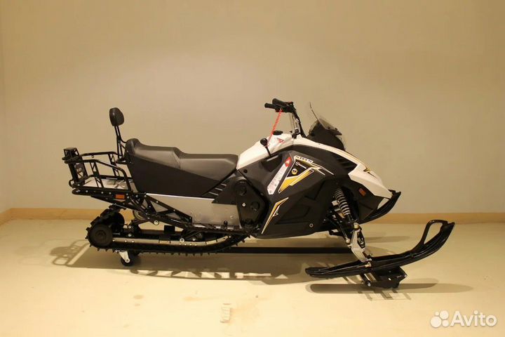 Снегоход Stels Капитан S200 (мощность 17лс)