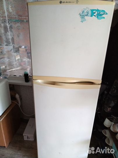 Холодильник бу