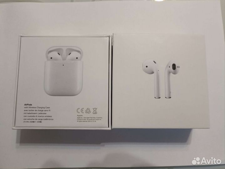 Наушники AirPods