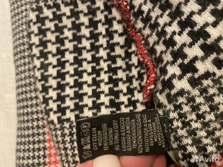 Комплект шапка и шарф Guess