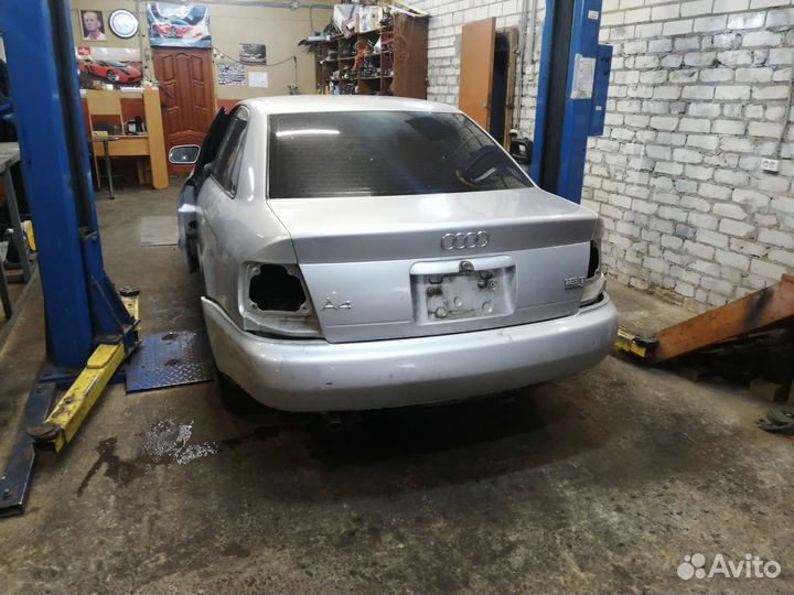 Ауди А4 Б5 Quattro по частям