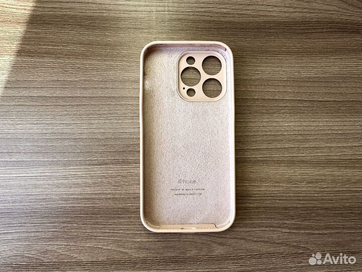 Чехол на iPhone 14 pro