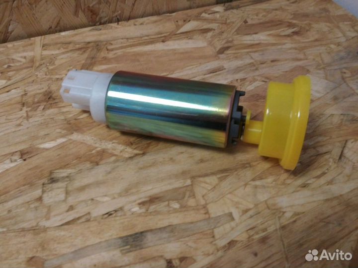 Бензонасос Yamaha 150-175-200 68F-13907-01-00