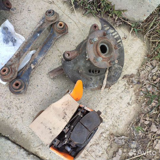 Запчасти для Subaru legacy