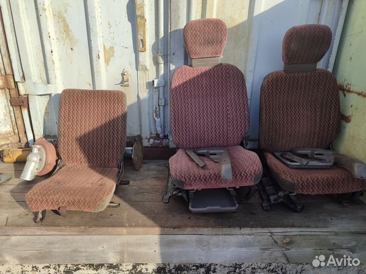 Сиденья ммс кантер