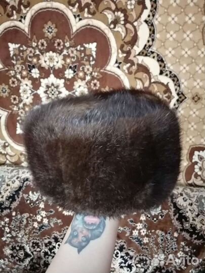 Мужская меховая шапка из колонка