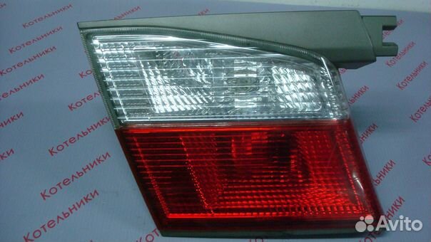 Nissan Р11 26555-7J186 Фонарь задний левый