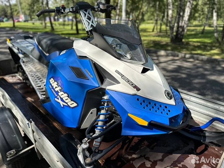 BRP Ski-Doo Summit X 154 800R (новый)