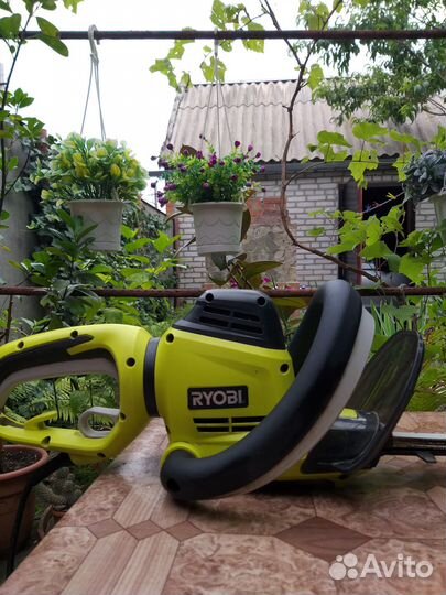 Кусторез электрический бу