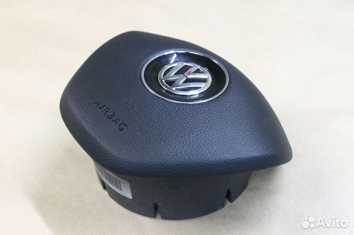 Рулевая накладка Volkswagen Polo (рестайлинг)