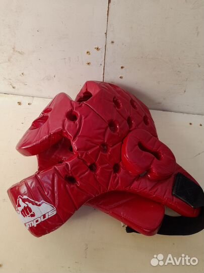 Шлем для таеквандо