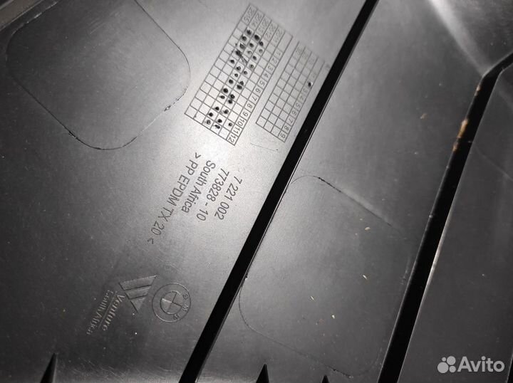 Накладка обшивка центральной стойки BMW F30