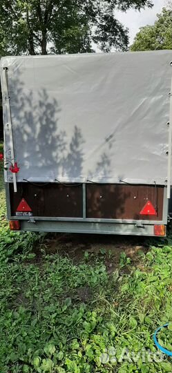 Автомобильный прицеп