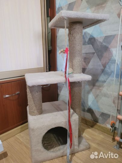 Домик лежанка для кошки бу