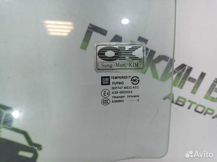 Стекло двери заднее левое Chevrolet Spark 3