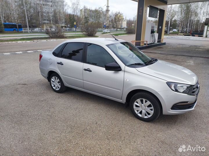 LADA Granta 1.6 МТ, 2021, 105 000 км