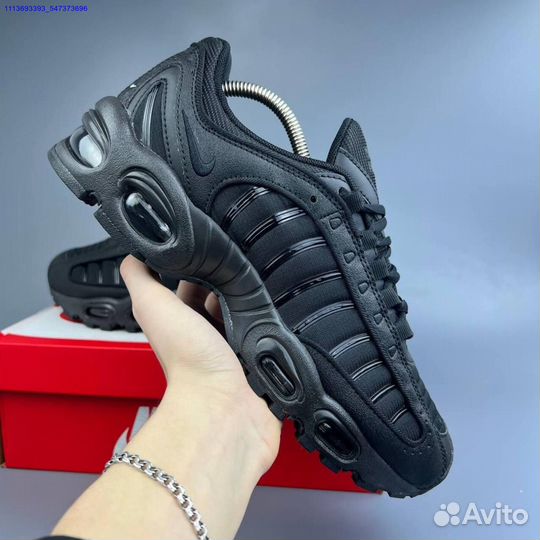Nike Air Max Tailwind 4: стильные черные кроссы