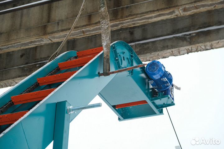 Скребковый транспортер Z-образный двухцепной