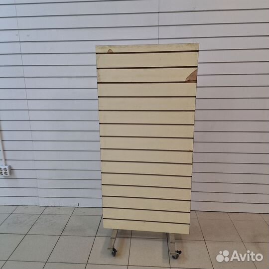 Экономпанель на колёсиках